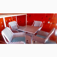 Bamble Dinning Table