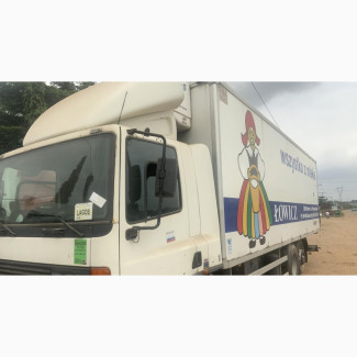 DAF 75 Cf.290. Refrigerator Truck Manual Pump