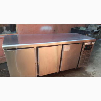 Freezing Working Bench 3 Doors