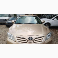 Toyota Camry 2011 Gold