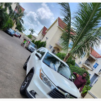 Toyota Highlander XLE V6 4x4 (3.5L 6cyl 6A) 2016 White