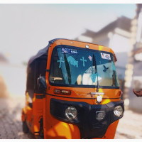 Bajaj RE 2023 Yellow