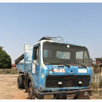 Mercedes 6-Tyre Truck With Haib