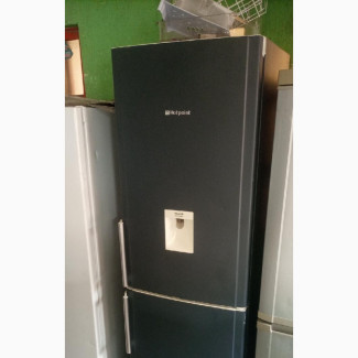 Tokunbo Hotpoint Refrigerator With Water Dispenser