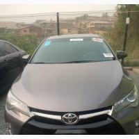 Toyota Camry 2016 Gray