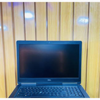 Dell Precision 7710 17.3 FHD, Core i7-6820HQ 2.7GHz, 16GB RAM, 512GB SSD, Windows 11 Pro