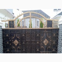 Iron Gate Sliding