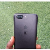 OnePlus 5T 64 GB Black