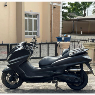Yamaha Majesty 2016 Black - Well Maintained