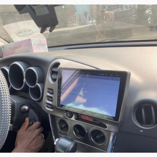 Toyota Matrix 2005/2006 Android Screen - Brand New