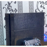 PS4 500GB 1pad and Accessories for Sale