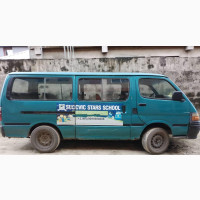Toyota HiAce 1990 Green