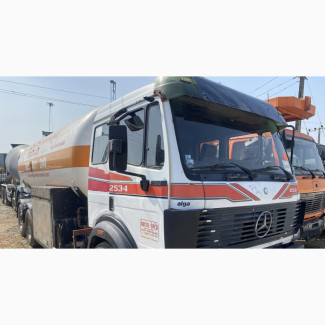 LPG (Gas) Tank Truck - Mercedes-Benz 2004
