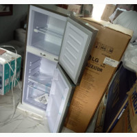 LG Two Doors Top Freezer Refrigerator