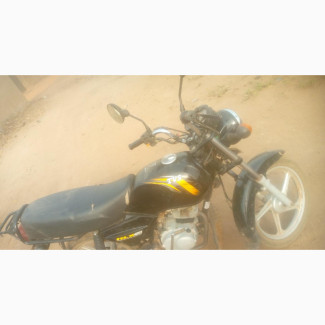 TVS HLX 125 2023 Black