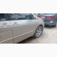 Toyota Regius 2005