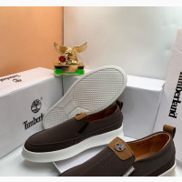 Brown/Black Sneakers Test 01