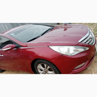Hyundai Sonata 2012 Red