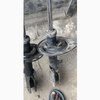 Toyota Camry 2.7 Back Shocks