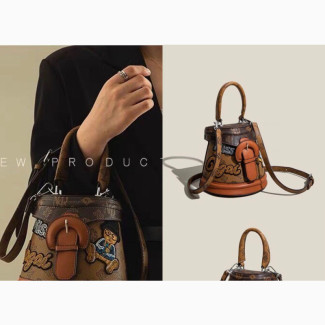 Luxury Louis Vuitton Shoulder Bag for Women - Brand New