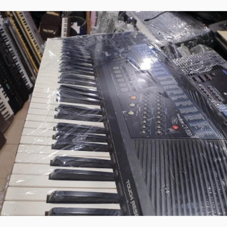 Casio Ct-700 Electronic Keyboard - Used