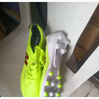 Messuba Football Boot