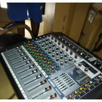 Yamaha Powered Mixer Pmx808d