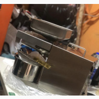 Oil Extractor