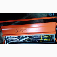 Tools Bus