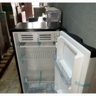 Royal 90 Litres Single Door Refrigrator -RBC 100