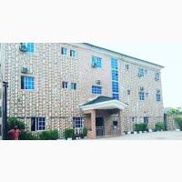 Executive Hotel With Federal Light in PH