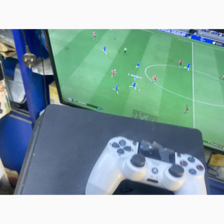 PS4 Slim 500HD