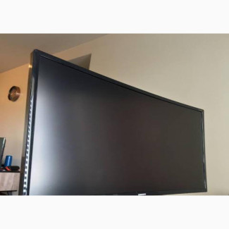 Samsung 27 Inches Curved Monitor
