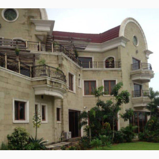 Furnished 8bdrm Duplex in Bananas Lsland for sale