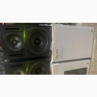 BEHRINGER TRUTH 2031A Professional Studio Monitor