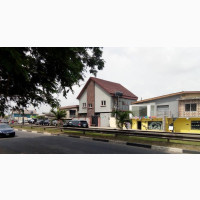 10 Bedrooms Detached Duplex Suitable for an Office
