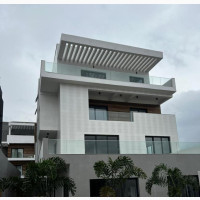 5bdrm Duplex in Banana Island for sale