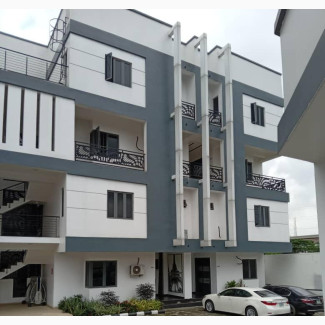 4bdrm Maisonette in Adeniyi Jones for sale