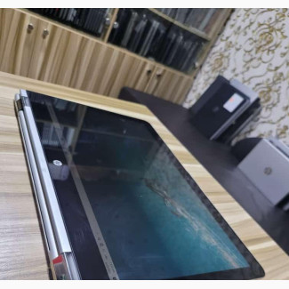 Laptop HP Envy 15-Ep0xxx 16GB Intel Core I7 HDD+SSD 512GB