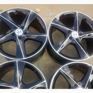 Toyota Venza/Highlander 19 Rim
