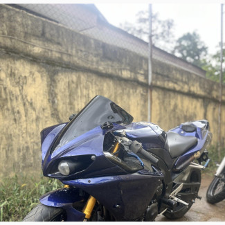 Yamaha R1 2010 Blue