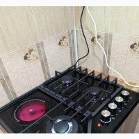 Polystar 3 Gas Burner and 1 Electric Cooker