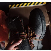 Different Sizes Safety Boot