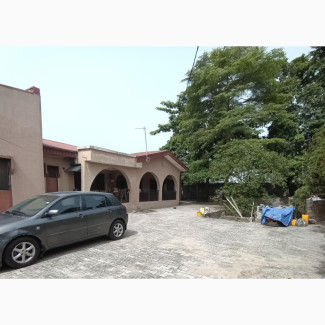 5bdrm Bungalow in Off Lekki-Epe Expressway for Sale