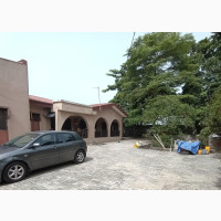 5bdrm Bungalow in Off Lekki-Epe Expressway for Sale