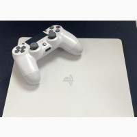 PS4 Slim with 1 Pad - Super Neat UK Used