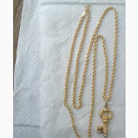 Brand New ITALY 750 Gold Necklace Twist Wi Key Pendant