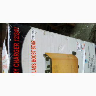700 Amps) Heavy Duty Battery Charger Machine