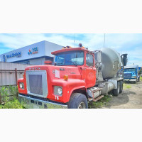 Mack R Model Concrete Mixer 9.5 Cubic