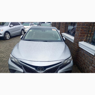 Toyota Camry XSE FWD (2.5L 4cyl 8AM) 2018 Silver